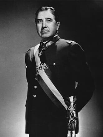 Retrato: Augusto Pinochet
