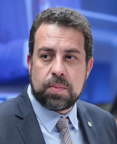 Portrait: Guilherme Boulos