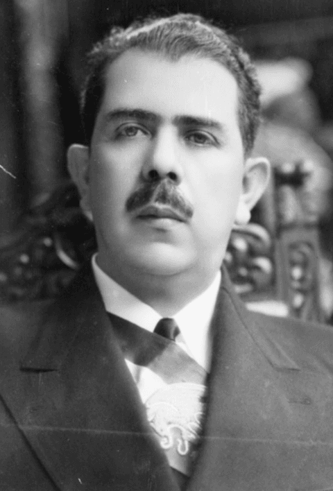 Retrato: Lázaro Cárdenas