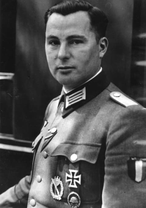 Retrato de Léon Degrelle