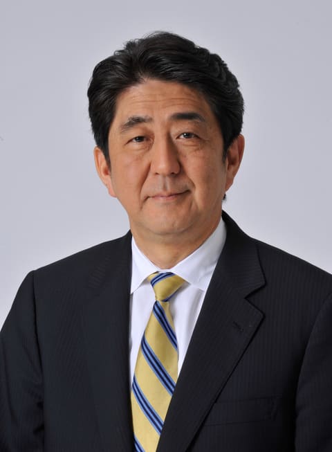 Retrato de Shinzo Abe